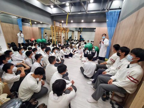 高一生參訪陽明物理治療中心 - 1